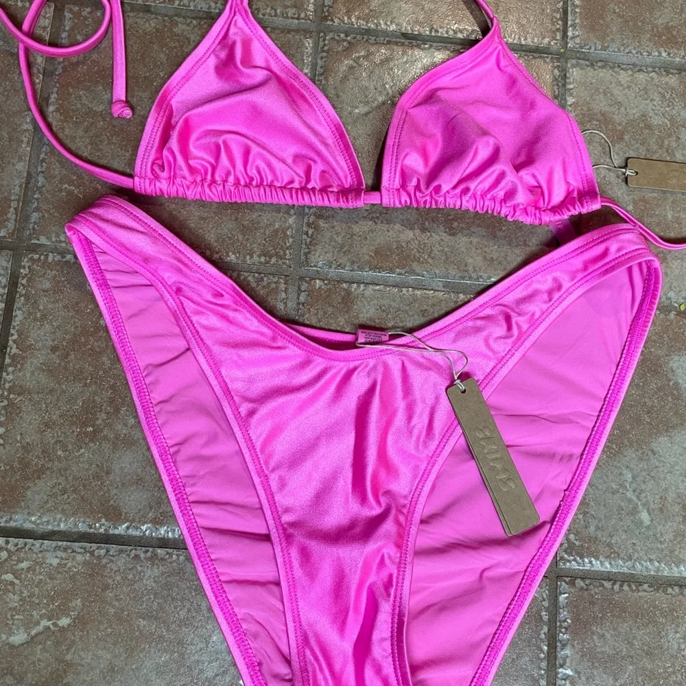 SKIMS TRIANGLE BIKINI TOP AND BOTTOM NEW WITH TAGS